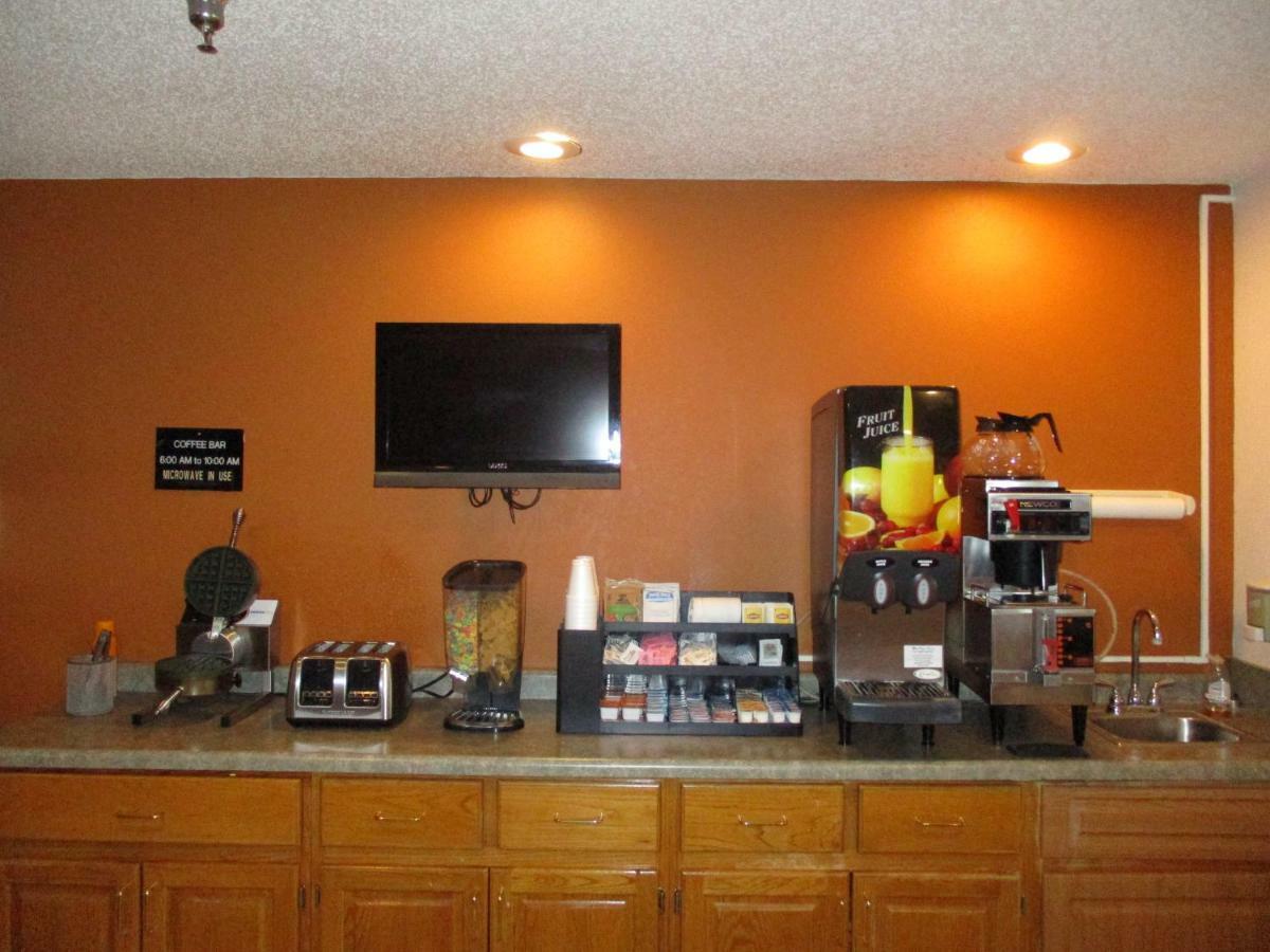 Heritage Inn Express Marysville エクステリア 写真